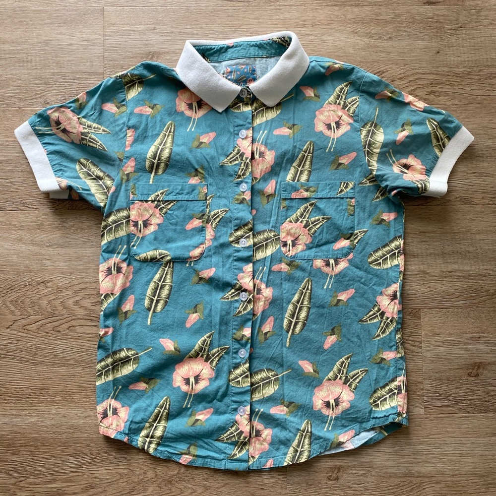 Vintage print skater shirt